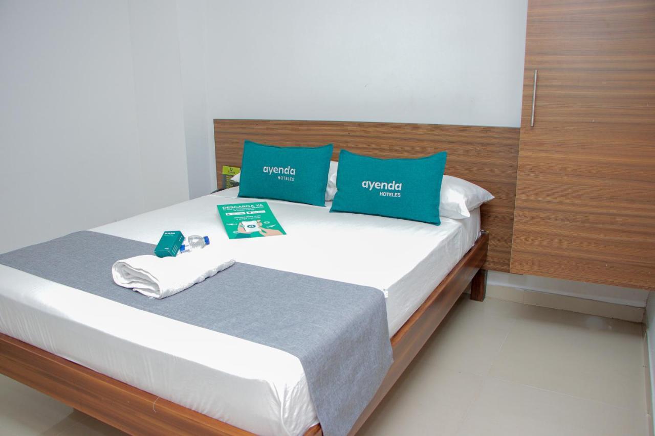 Ayenda 1501 Metropolitana Plaza Hotel บูการามังกา ภายนอก รูปภาพ