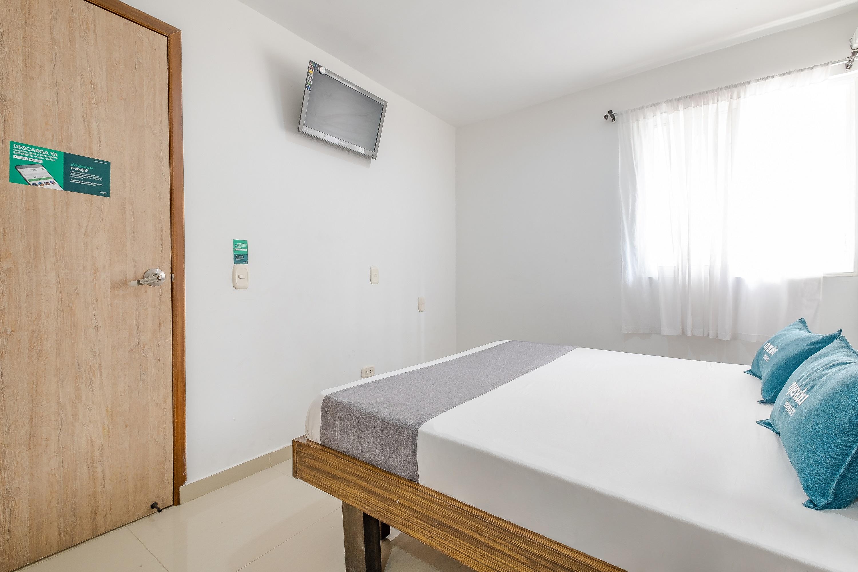 Ayenda 1501 Metropolitana Plaza Hotel บูการามังกา ภายนอก รูปภาพ