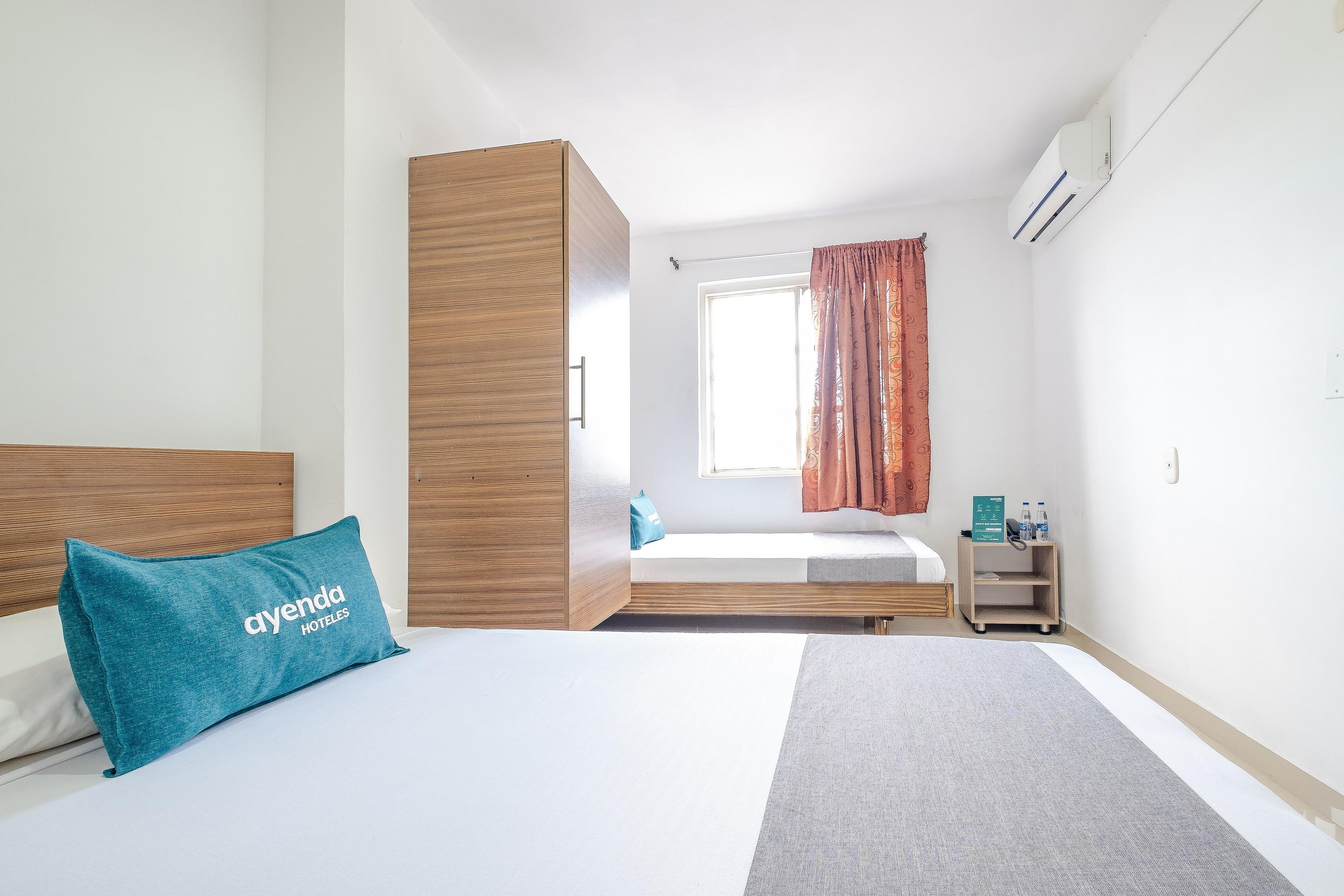 Ayenda 1501 Metropolitana Plaza Hotel บูการามังกา ภายนอก รูปภาพ