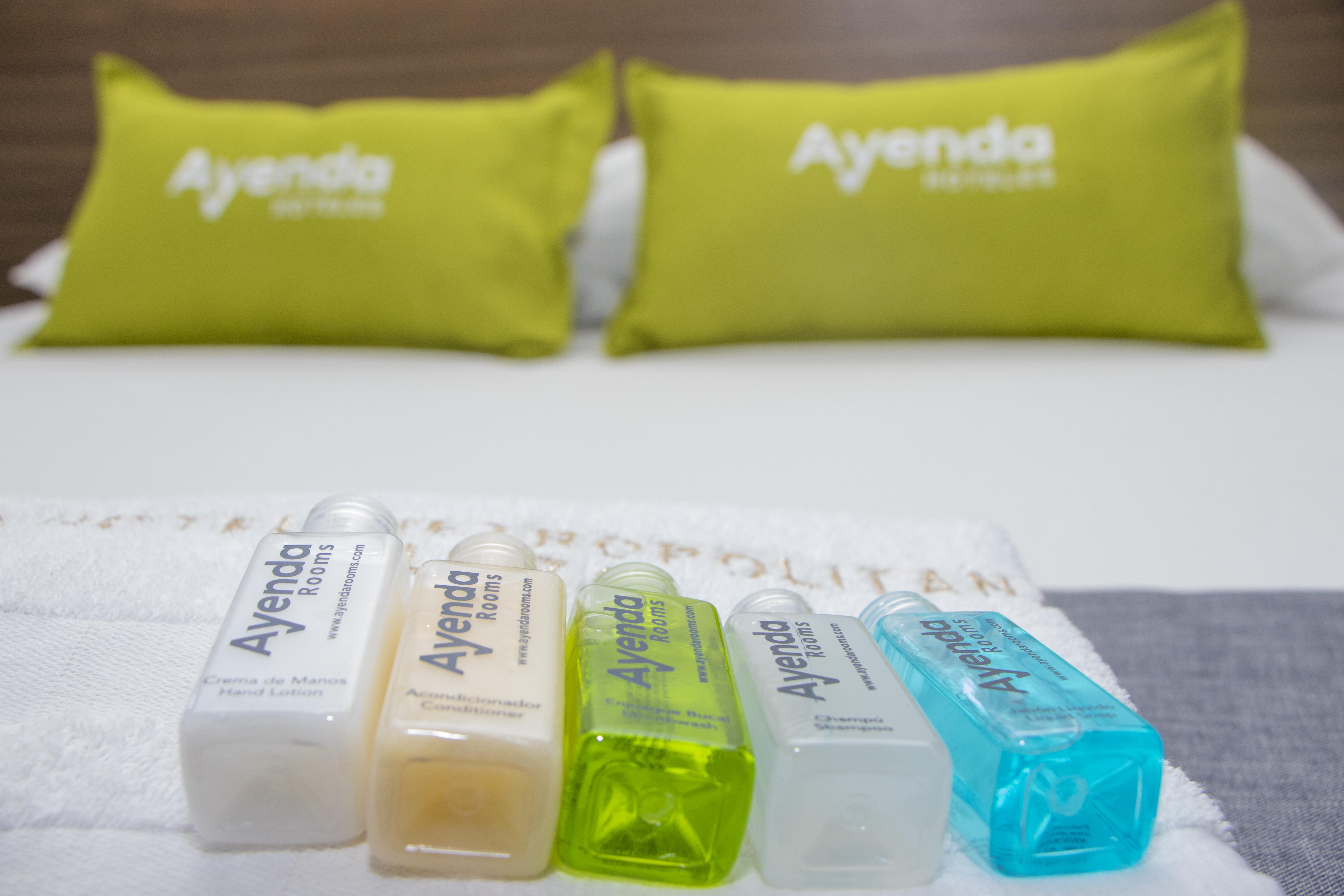 Ayenda 1501 Metropolitana Plaza Hotel บูการามังกา ภายนอก รูปภาพ