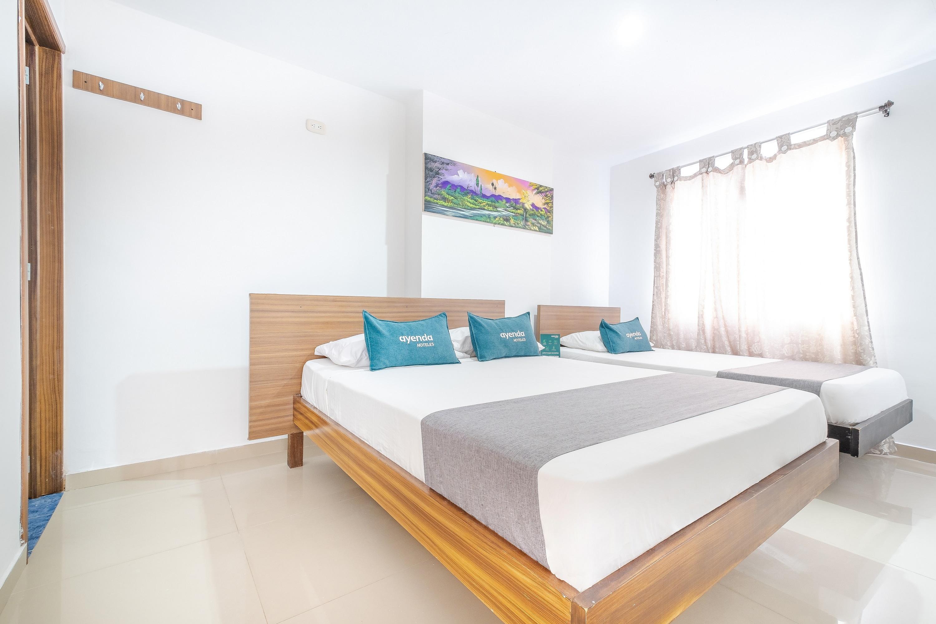 Ayenda 1501 Metropolitana Plaza Hotel บูการามังกา ภายนอก รูปภาพ