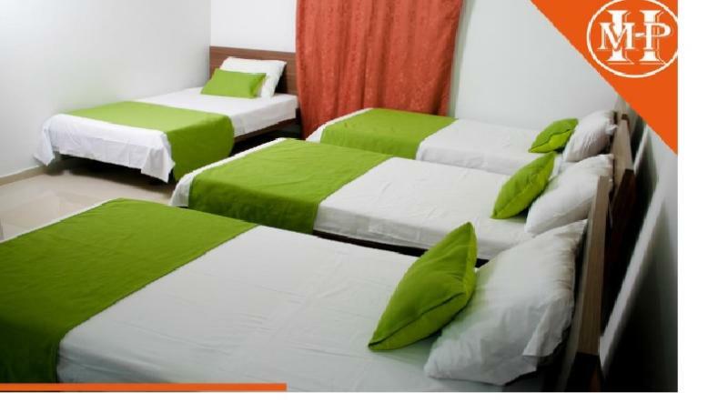 Ayenda 1501 Metropolitana Plaza Hotel บูการามังกา ภายนอก รูปภาพ